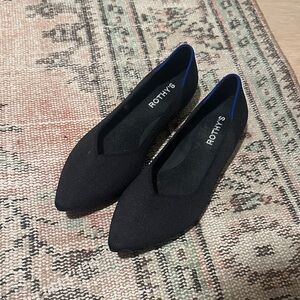 Rothy's Women's Black and Blue Flats